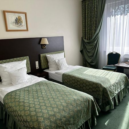Hotel Koch Кентшин Екстер'єр фото