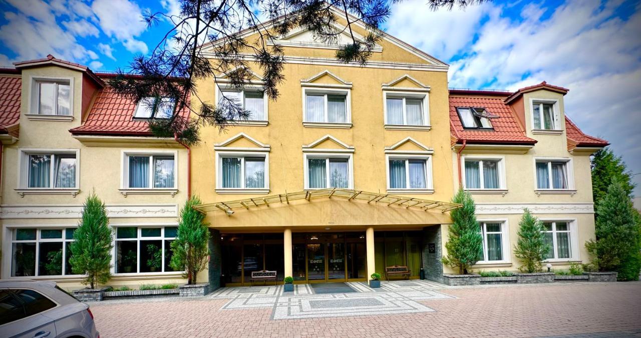 Hotel Koch Кентшин Екстер'єр фото